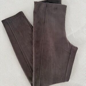 Tahari Chocolate Brown Suede Pants